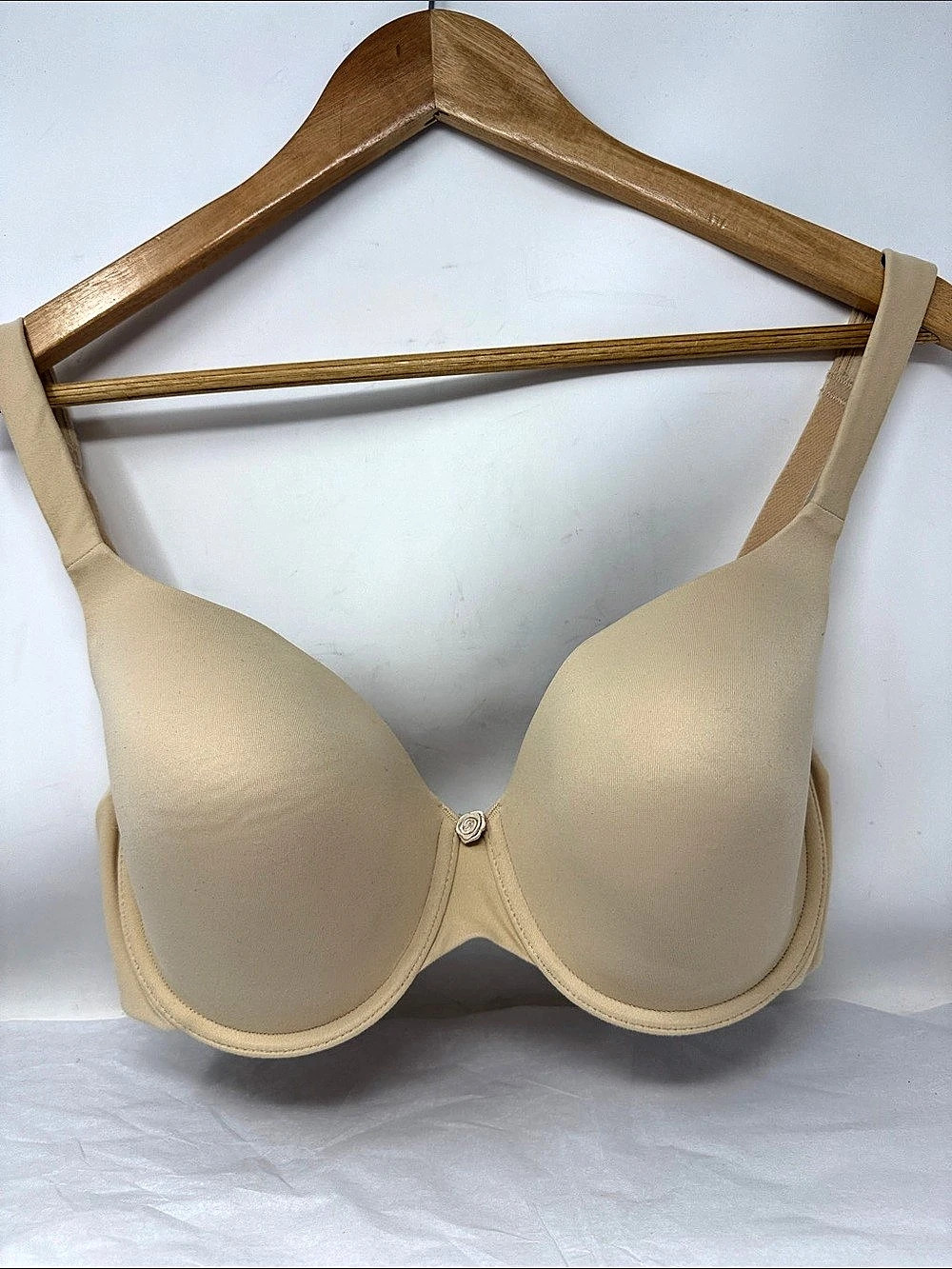Dominique Aimee Everyday Seamless T-Shirt Bra Nude Beige Size 38DD/E Comfort